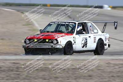 media/Sep-28-2025-24 Hours of Lemons (Sun) [[5dfe0e5f6e]]/12pm (Outside Grapevine)/